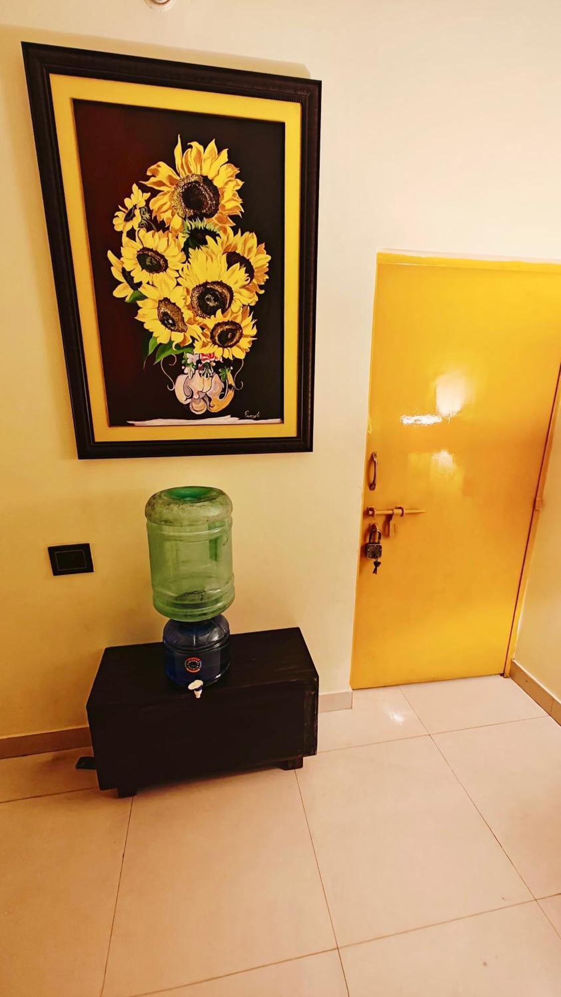 The Yellow House - Couple'S Getaway In Gomti Nagar- 1 Bhk Lucknow Exterior foto