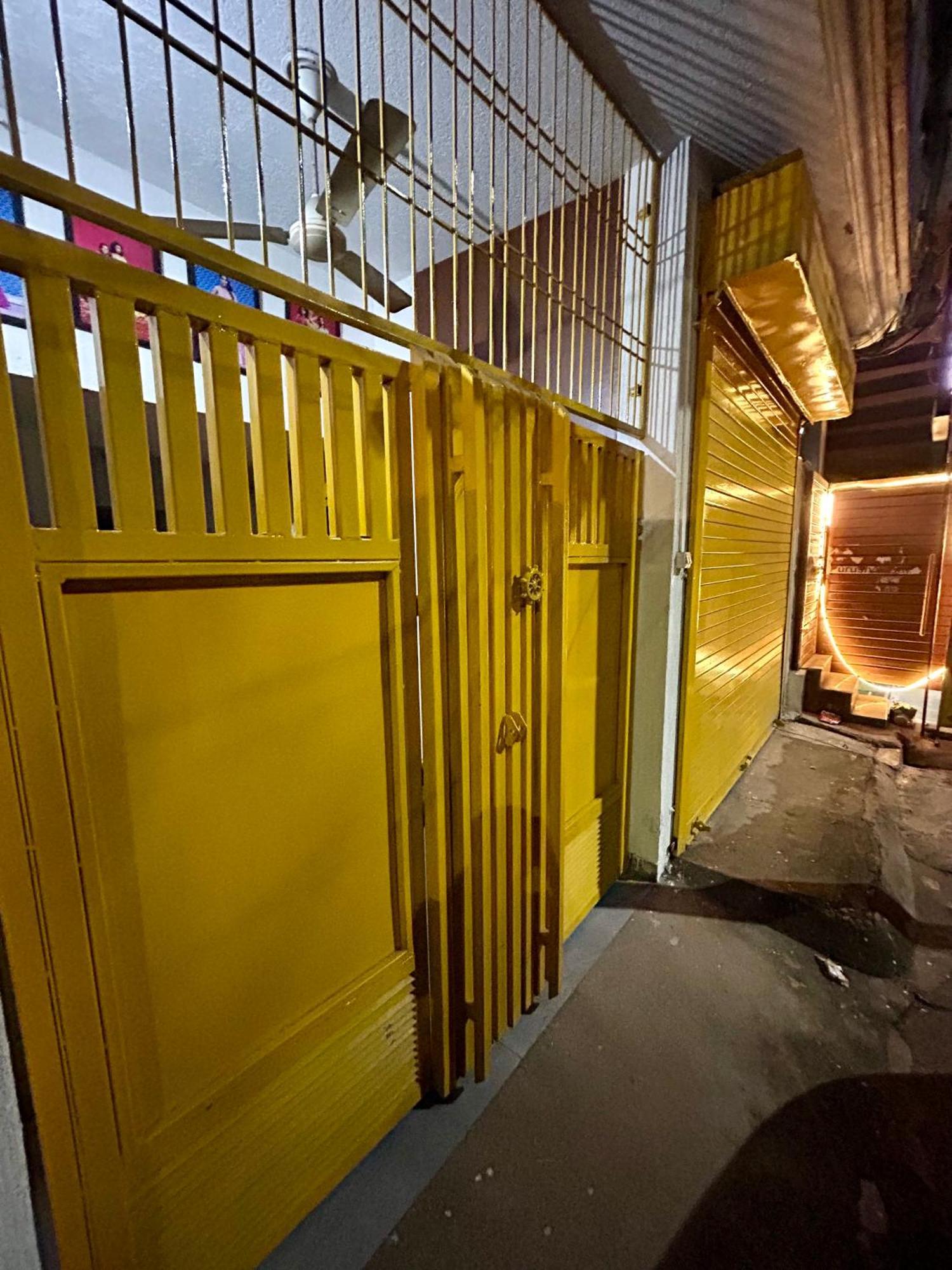 The Yellow House - Couple'S Getaway In Gomti Nagar- 1 Bhk Lucknow Exterior foto